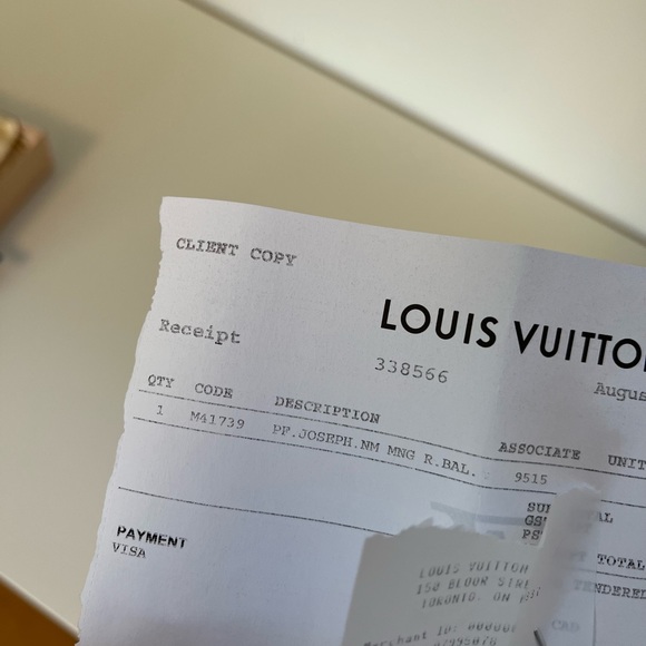 Louis Vuitton long josephine wallet. - Picture 9 of 11